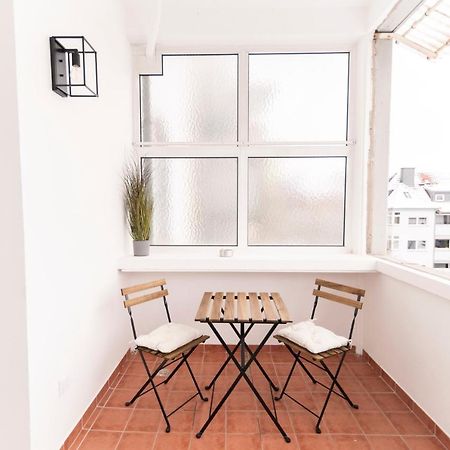 Peter Apartments - Wohnung 90Qm, 3 Schlafzimmer, Kueche, Wohnzimmer, Balkon, Netflix Fulda Zewnętrze zdjęcie