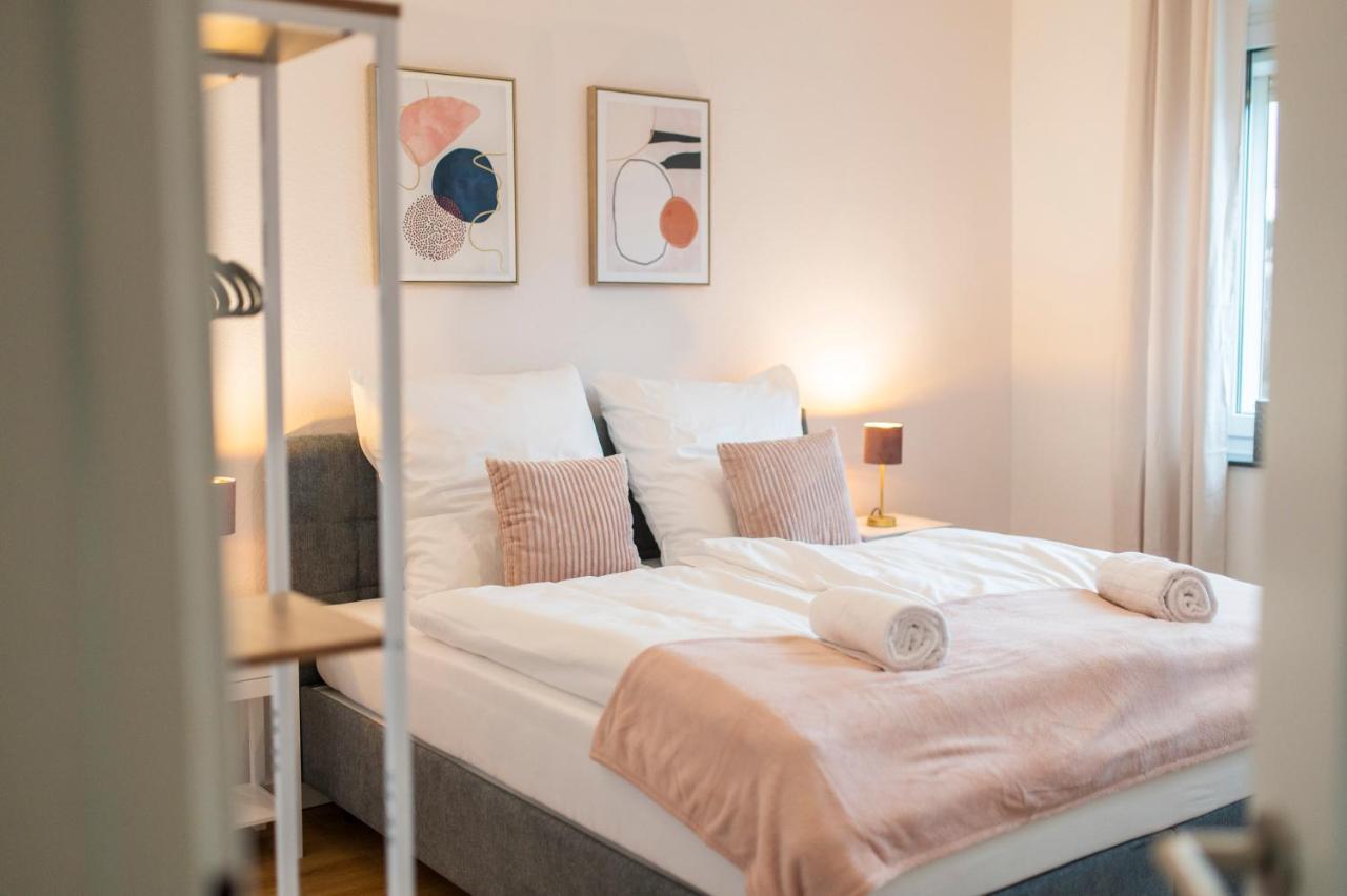 Peter Apartments - Wohnung 90Qm, 3 Schlafzimmer, Kueche, Wohnzimmer, Balkon, Netflix Fulda Zewnętrze zdjęcie