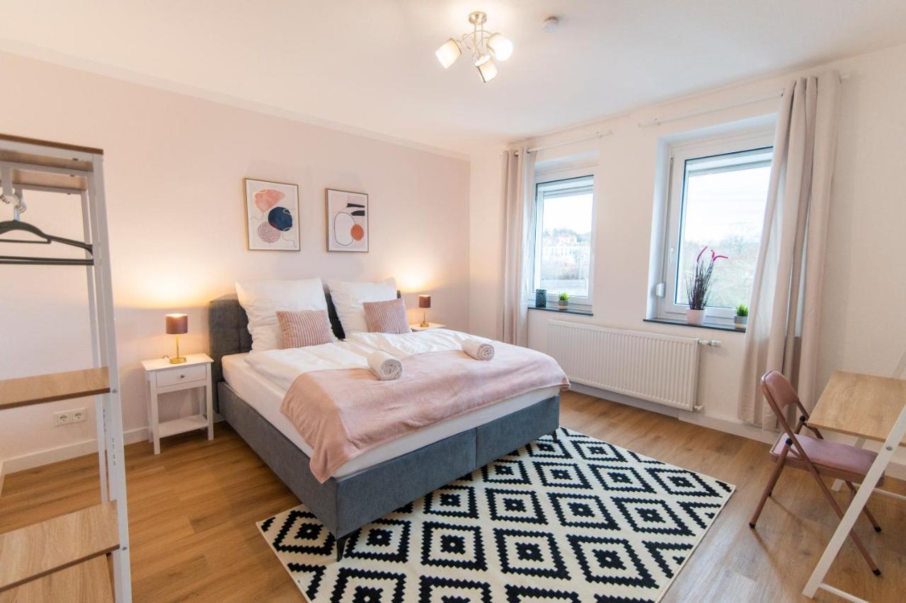 Peter Apartments - Wohnung 90Qm, 3 Schlafzimmer, Kueche, Wohnzimmer, Balkon, Netflix Fulda Zewnętrze zdjęcie