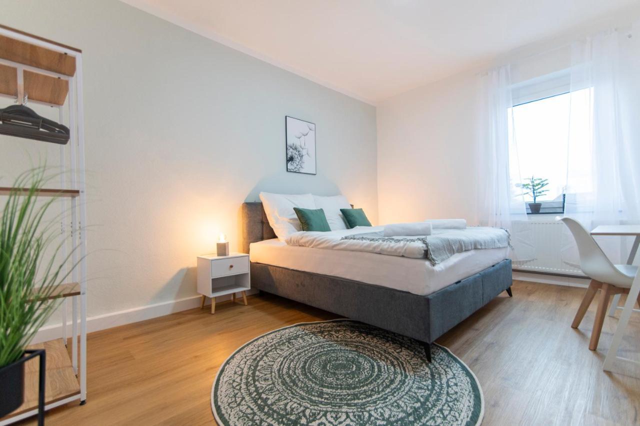 Peter Apartments - Wohnung 90Qm, 3 Schlafzimmer, Kueche, Wohnzimmer, Balkon, Netflix Fulda Zewnętrze zdjęcie